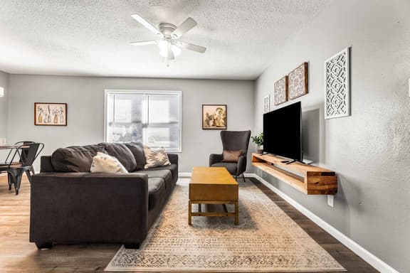 Sweet Home - Image 1
